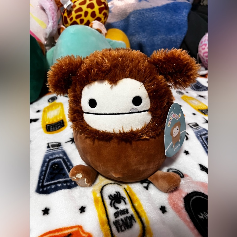 Benny The Bigfoot 2022 SQUISHMALLOW